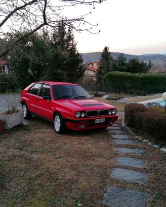 Lancia Delta Integrale 16 V