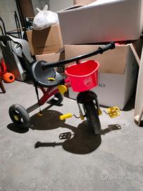 Triciclo chicco Ducati