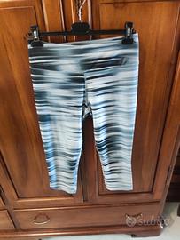 Nike pantaloncini nuovi da donna misura M 