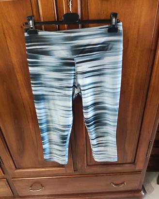 Nike pantaloncini nuovi da donna misura M 