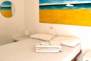 Casa vacanza 40 mt dal mare con parcheggio. Vieste