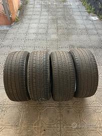 4 gomme Pirelli Pzero 225/35/r19  solo 100€