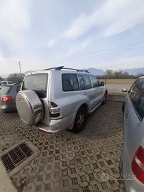 MITSUBISHI Pajero (2000-2007) - 2000
