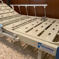 letto ospedaliero elettrico per anziani