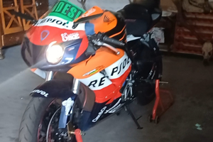 Honda cbr 1000 rr repsol