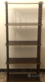 Libreria stile arte povera