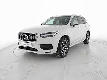 Volvo XC90 2.0 b5 Momentum Pro awd