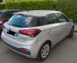 HYUNDAI i20 - 2019