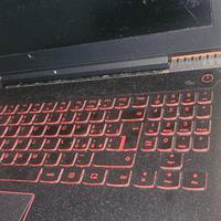 pc portatile  Lenovo  legión y520