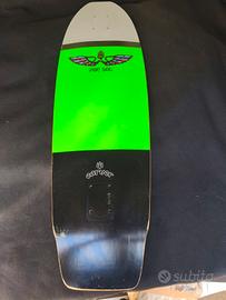 Carver Skateboard Deck Flying Manta Van Solo