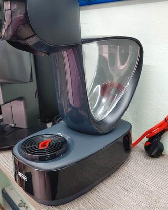 Macchina per caffè Dolce Gusto De Longhi, modello