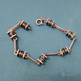 braccialetto in argento con smalti verdi