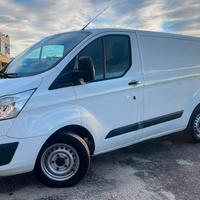 Ford Transit Custom 2.2 TDCi 125CV MOTORE CON 20 M