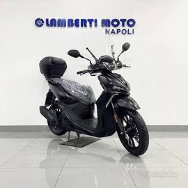 Voge Rs 16 125 SCOUTER nero moto