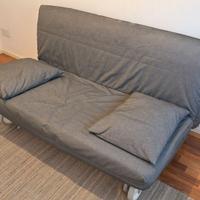 Divano letto praticamente nuovo