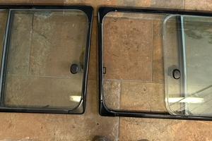 Finestrini posteriori pajero