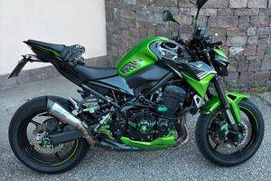KAWASAKI Z900