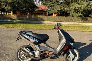 Aprilia sr 50 athena 76
