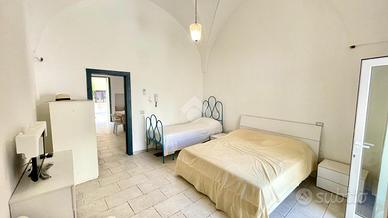 CASA INDIPENDENTE A RACALE