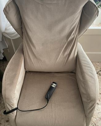 Poltrona elettrica per anziani da degenza o relax