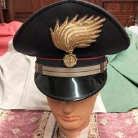 Cappello militare CC con fregio
