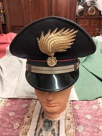 Cappello militare CC con fregio