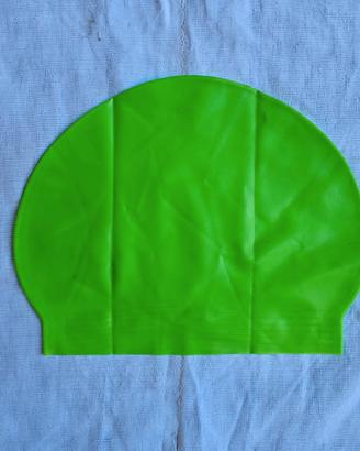 Cuffia Nuoto in silicone colore verde