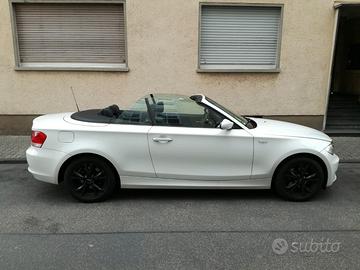 Bmw120 cabrio top