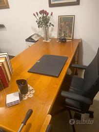 Scrivania da Ufficio / Studio in Legno