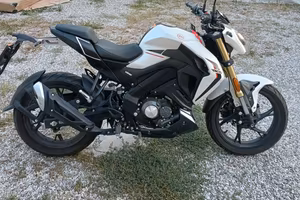 Keeway RKF 125