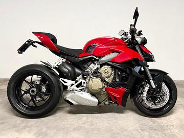 DUCATI Streetfighter v4