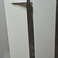 N. 2 Mensole laccate bianche in legno massello .