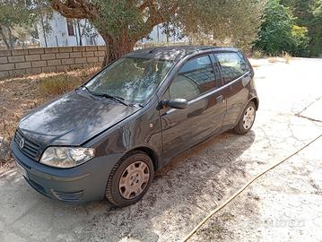 Fiat punto a benzina 