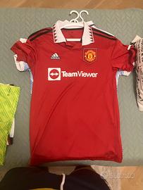 Maglie Manchester United home e third 2022/2023