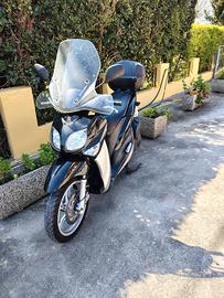 Scooter Yamaha Xenter 150