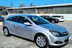 Opel Astra GTC 1.6 115cv BENZINA