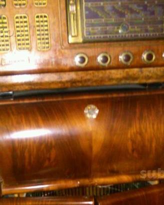 Radio Allocchio Bacchini con mobile