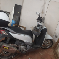 Scooter Honda SH 300