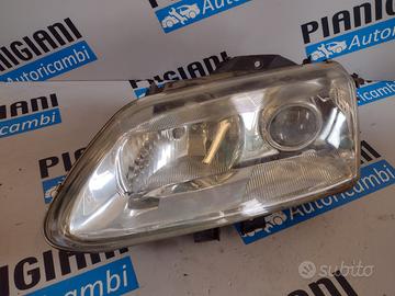 Faro / Proiettore Anteriore Destro Xenon Renault E