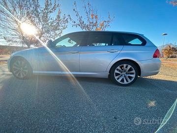 BMW Serie 3 (E90/91) - 2009