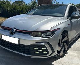 VOLKSWAGEN Golf 8ª serie - 2020