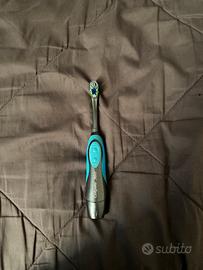 Spazzolino  elettrico colgare 360