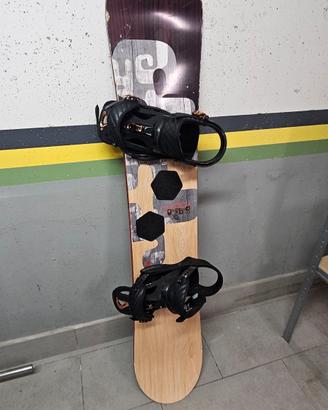 tavola e attacchi snowboard