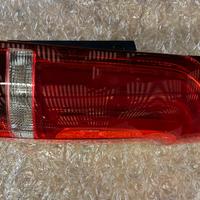 FANALE POSTERIORE DX W447 ORIGINALE MERCEDES