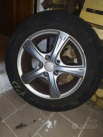 Gomme invernali 195/65 R15 su cerchi in lega