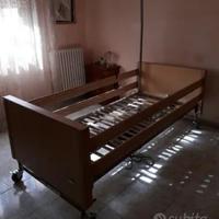 letto ospedaliero elettrico 