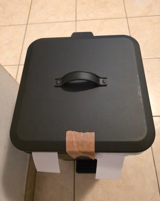 Bidone Spazzatura con Coperchio a Pedale - Metallo