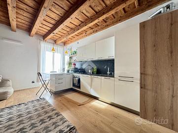 MONOLOCALE A BERGAMO