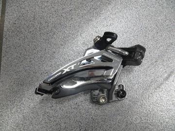 DERAGLIATORE SHIMANO XT FD M8020