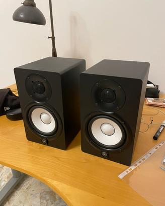 Yamaha HS5